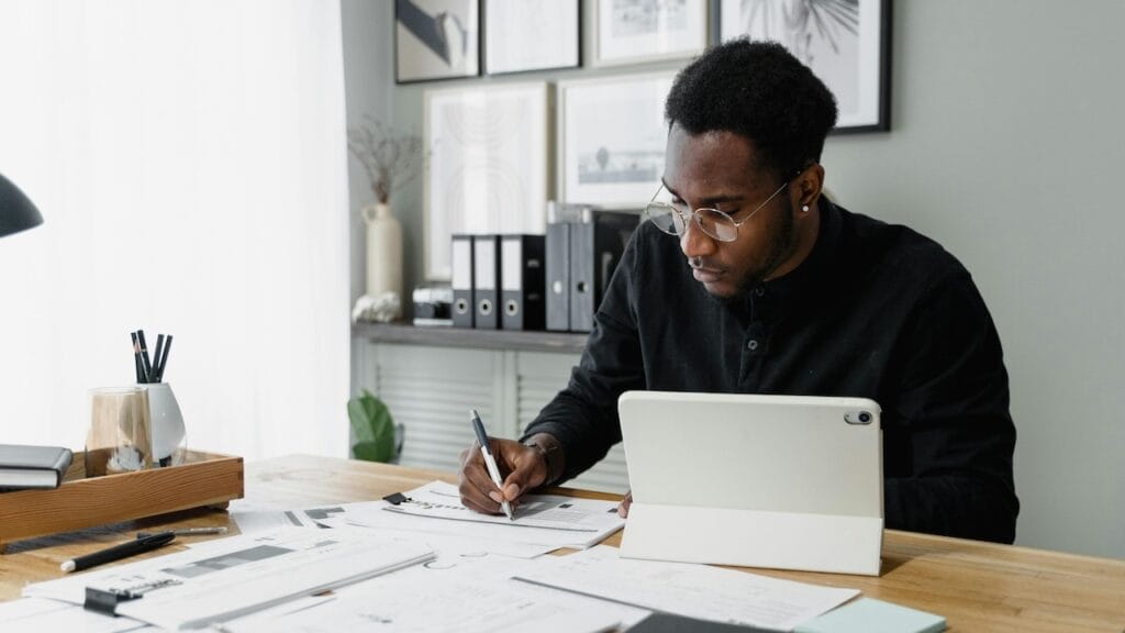 Comment utiliser LinkedIn pour trouver un emploi