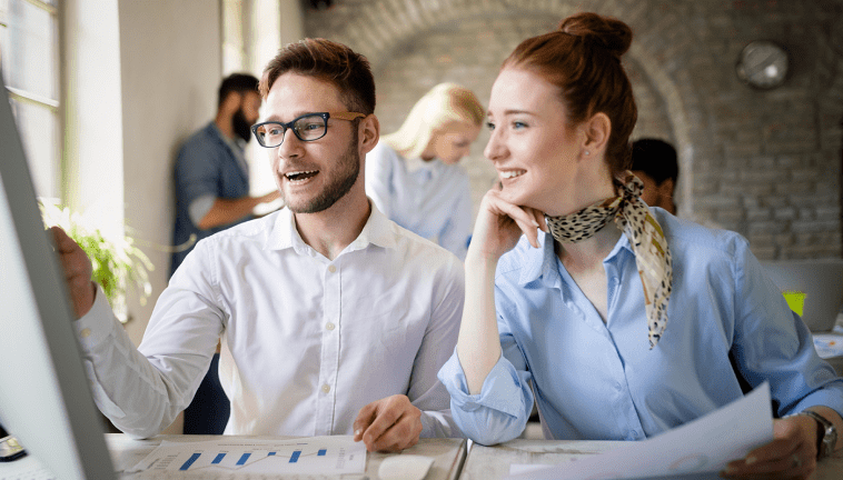 recruiters working together