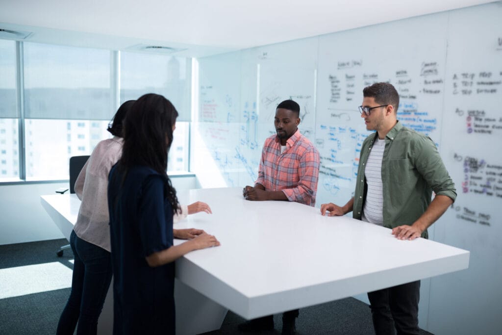 The human touch behind compliance: Why expertise matters in contractor management - Body